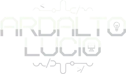 Logo Ardalto Lucio com uma lâmpada dentro de um dos Ós, e um computador dentro do outro O.